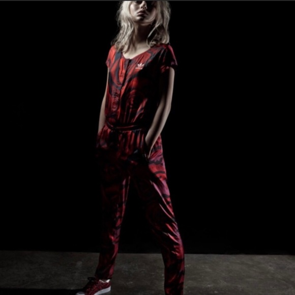 ADIDAS Red Clash Roses Pattern Women Jumpsuit - Picture 2 of 3